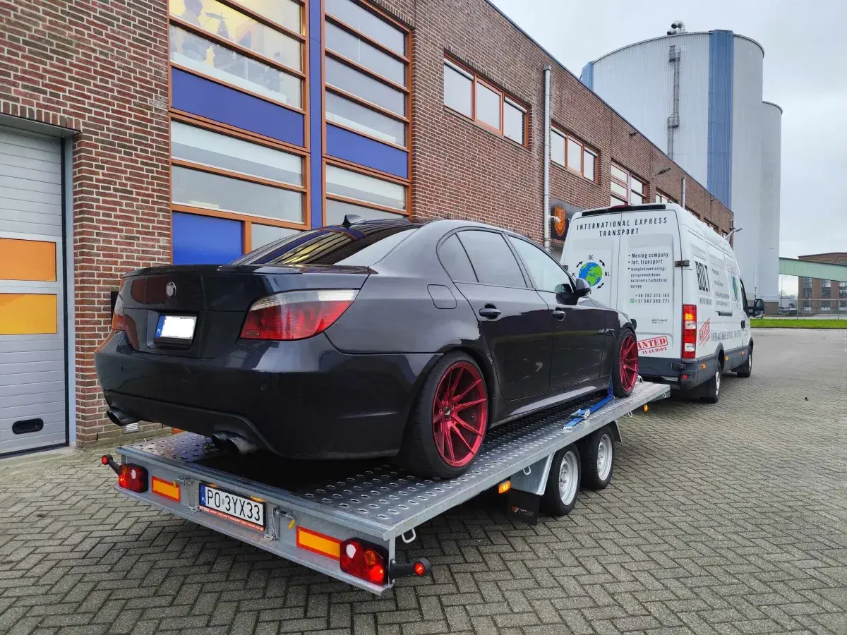 POMOC DROGOWA - Laweta Holowanie Pojazdów - Warsztat - TRANSPORT DO Polski 