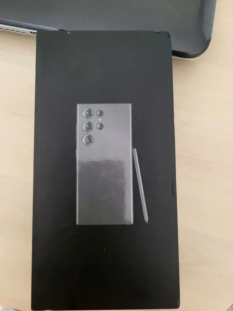 Sprzedam nowy telefon